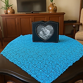 MAVİ DANTEL MASA ÖRTÜSÜ